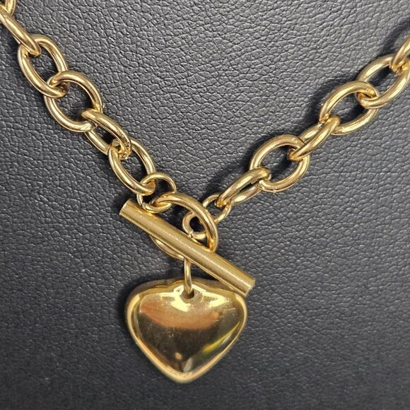 Golden Embrace 18-Karat Gold Plated Heart Charm Toggle Necklace - Picture 5 of 6